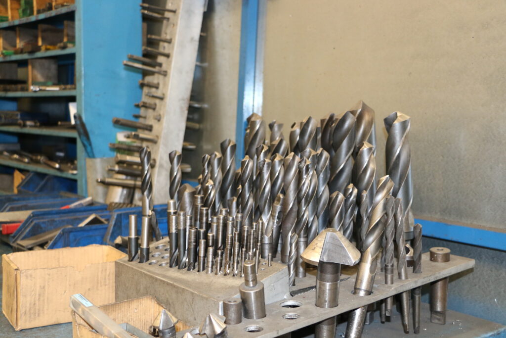 qué es el punzonado en el sector metalúrgico