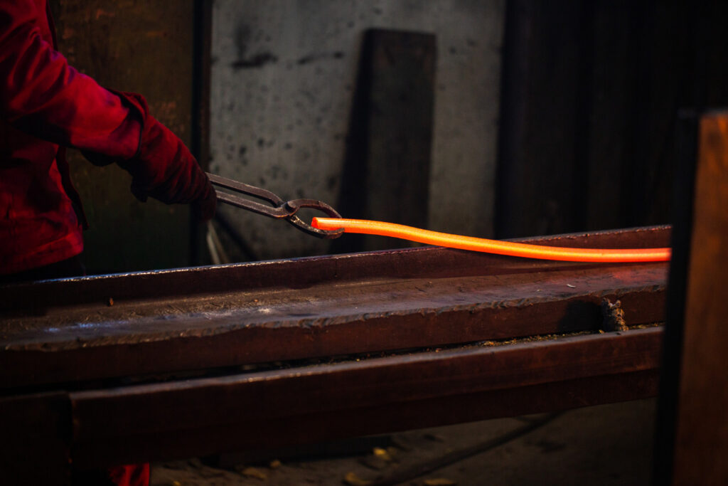 Traitements thermiques pour aciers trempés, revenus et recuits - Traitement des métaux Toral